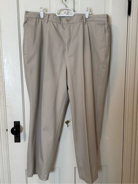 Petite Liz Claiborne Straight-Leg Dress Pants Khaki Womens Size 22 Petite